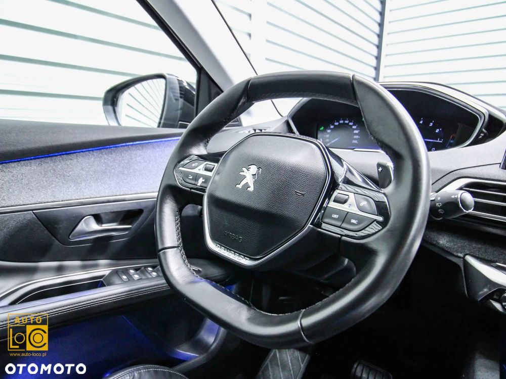 Peugeot 3008 1.2 PureTech Allure S&S EAT6 - 28