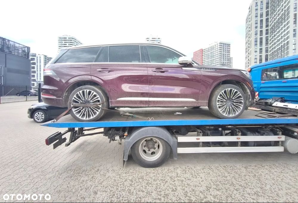 Lincoln Aviator - 1