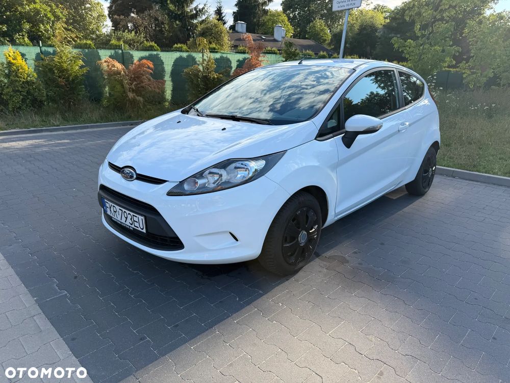 Ford Fiesta 1.25 Ambiente EU5 - 2