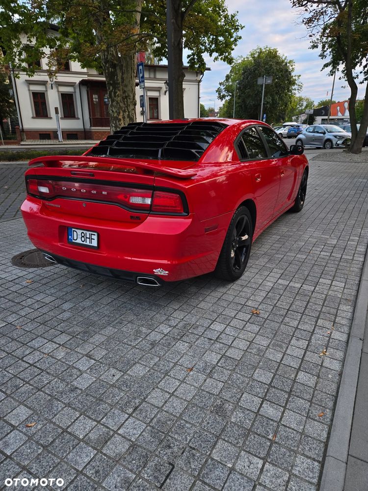 Dodge Charger - 5