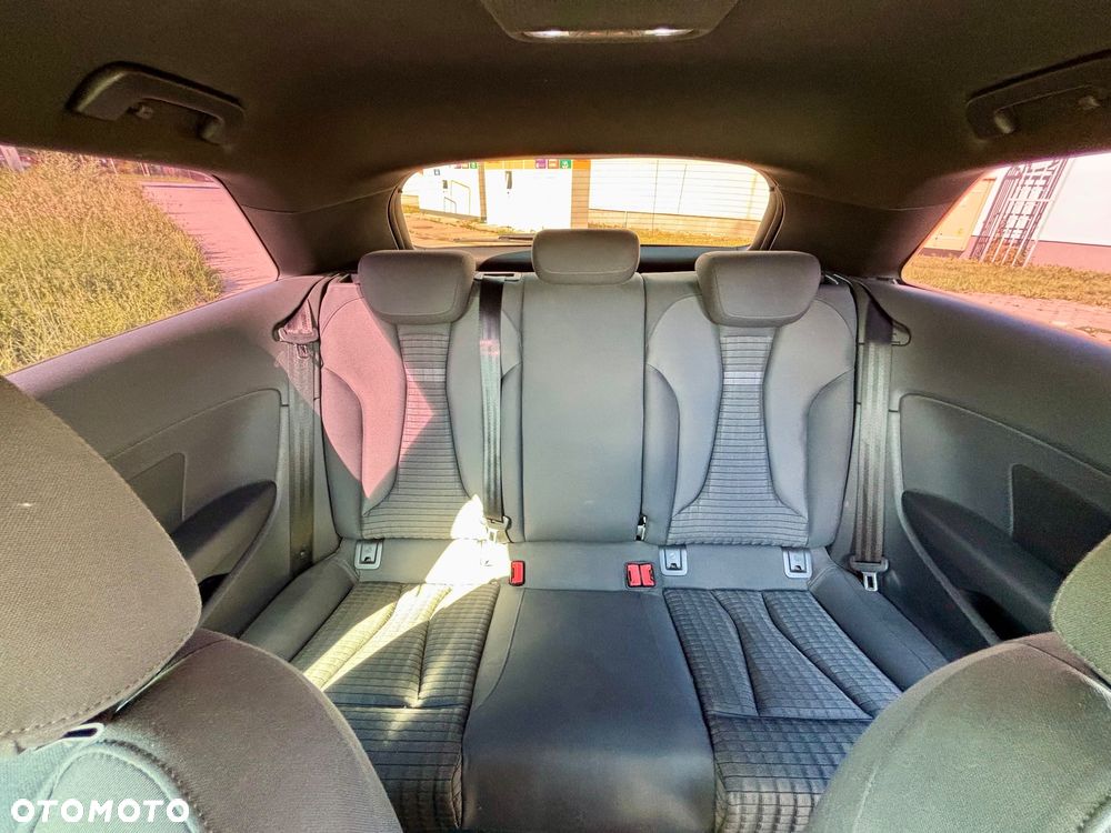 Audi A3 3-drzwiowe 1.6 TDI Ambition - 14