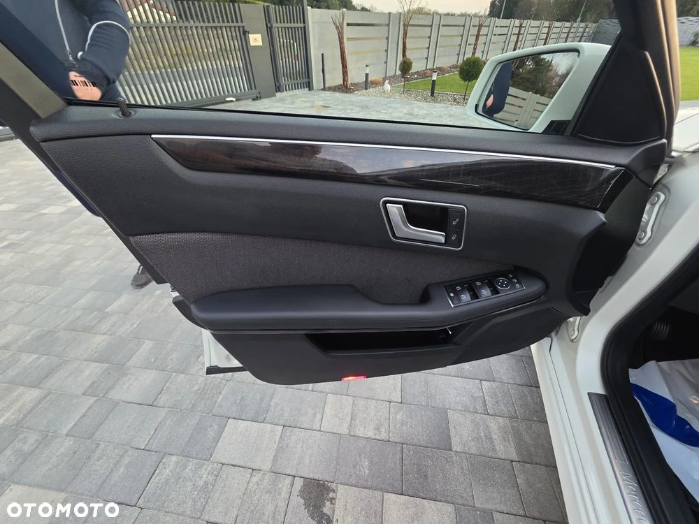 Mercedes-Benz Klasa E 220 CDI Automatik Avantgarde DPF BusinessEDITION - 10