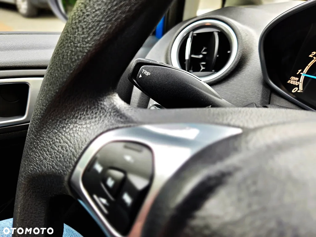 Ford Fiesta - 17