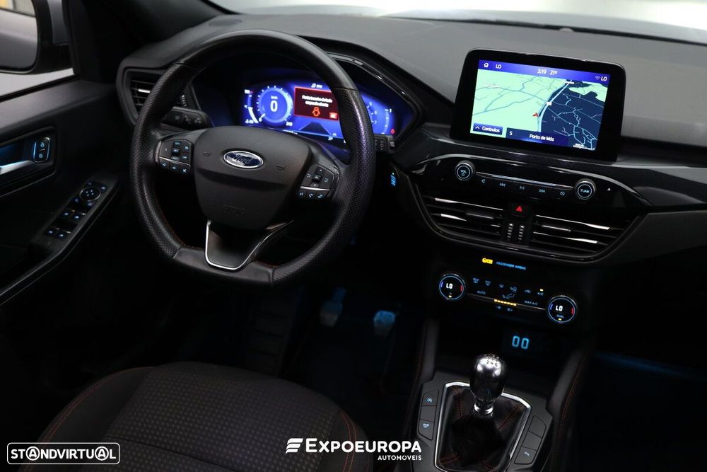 Ford Kuga 1.5 EcoBoost ST-Line - 9