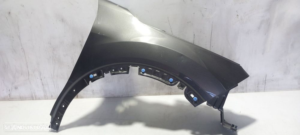 Guarda-lamas direito CITROËN C4 III - 1