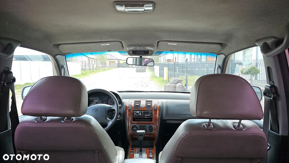 Hyundai Terracan - 8
