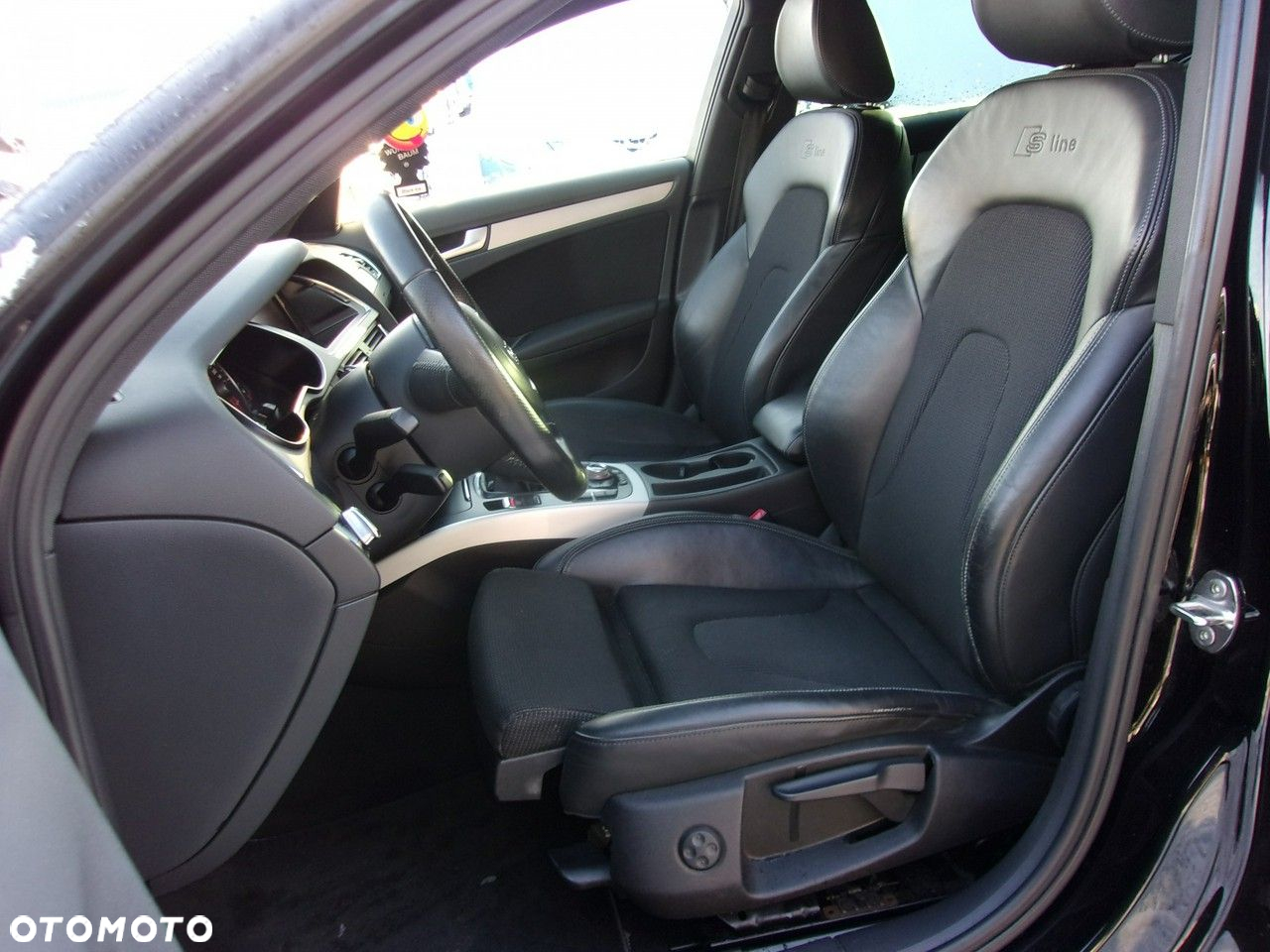 Audi A4 Avant 2.0 TDI DPF S line Sportpaket - 14