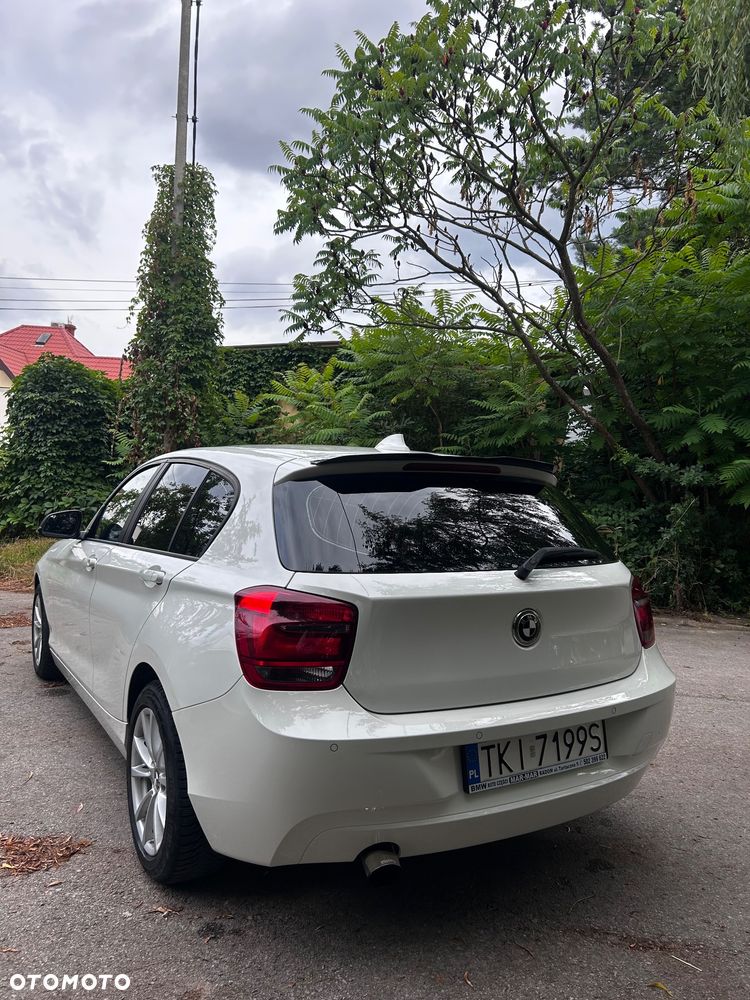BMW Seria 1 116i - 5