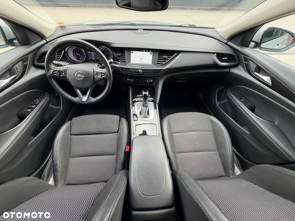 Opel Insignia 1.5 T Innovation S&S - 11