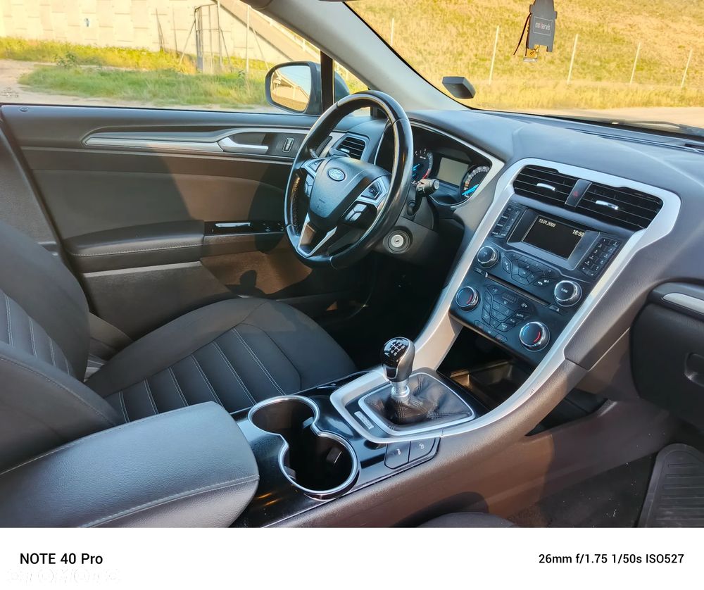 Ford Mondeo Turnier 1.6 TDCi Titanium - 36