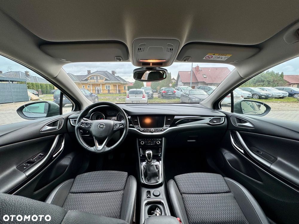 Opel Astra 1.4 T GPF Dynamic S&S - 10