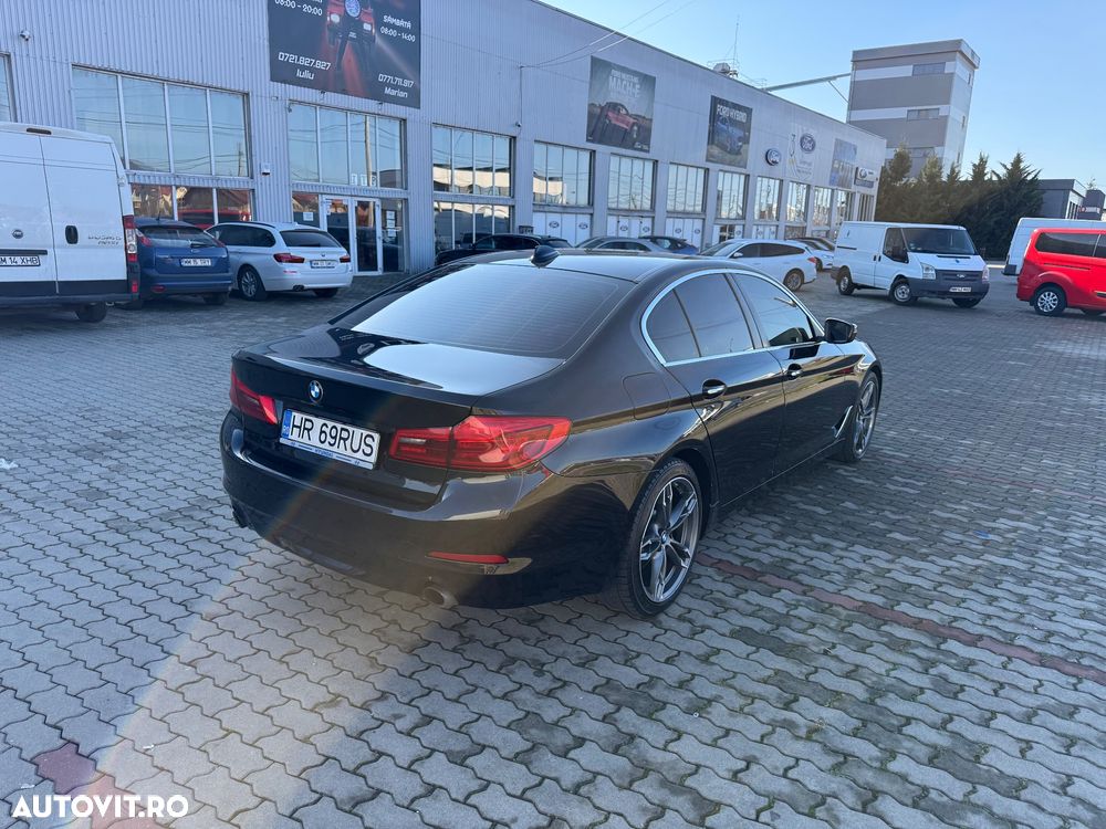 BMW Seria 5 520d Aut. Luxury Line - 4