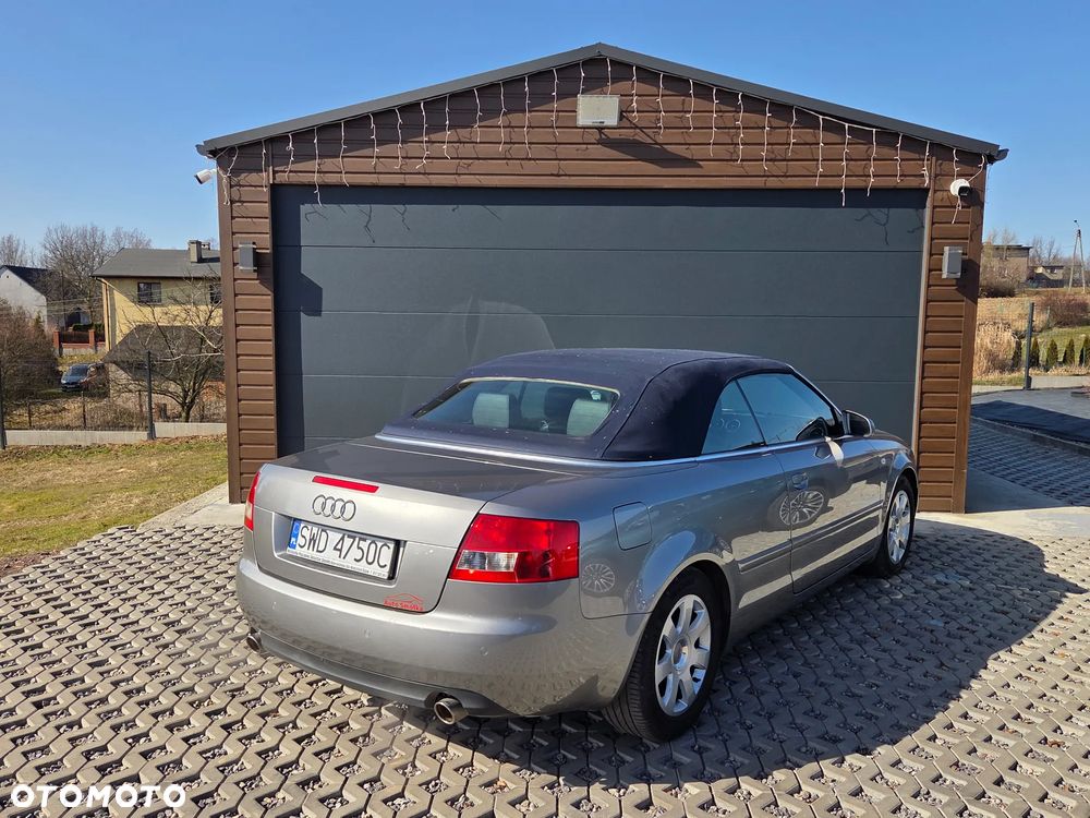 Audi A4 Cabrio - 4