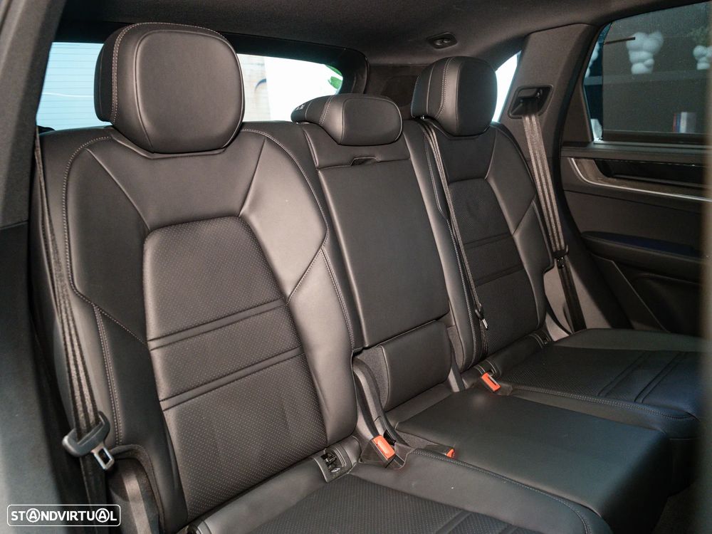Porsche Cayenne S E-Hybrid - 37