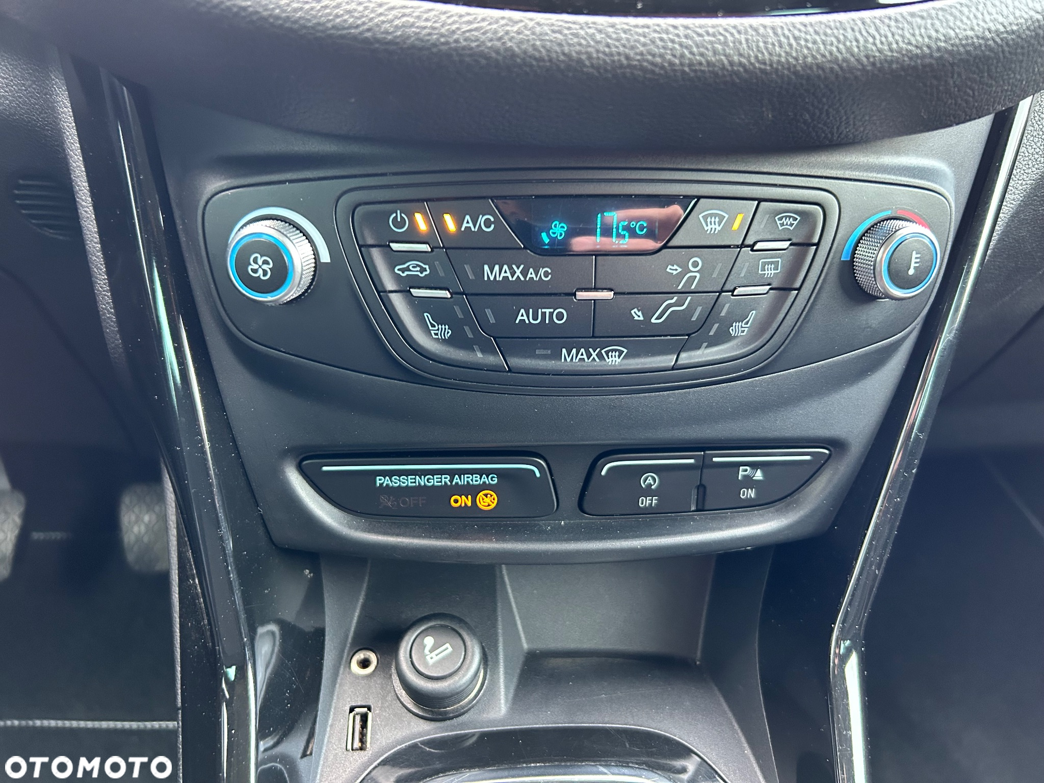 Ford B-MAX 1.0 EcoBoost Titanium ASS - 32