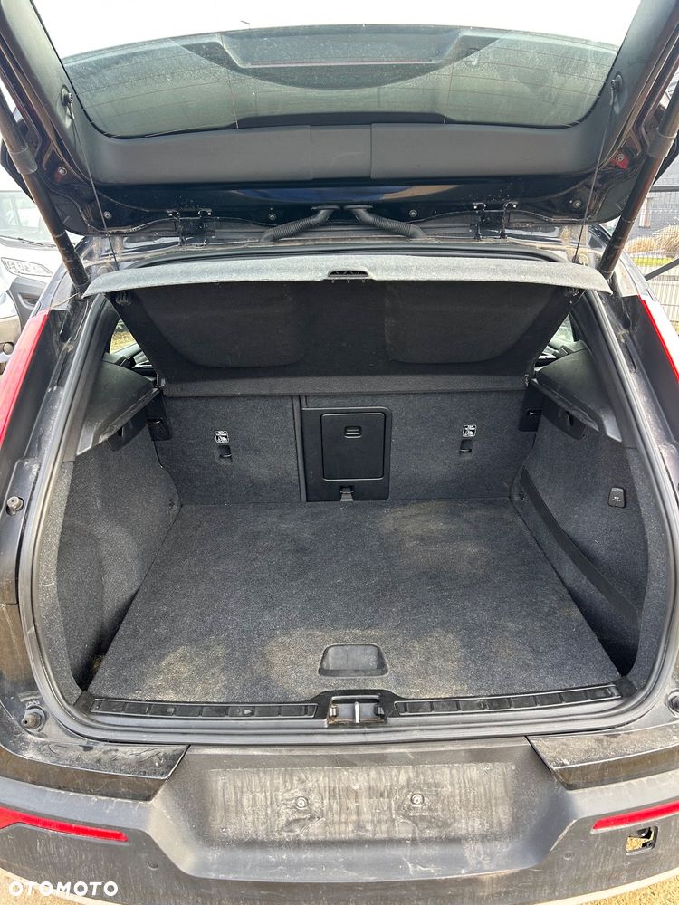 Volvo XC 40 D4 AWD Geartronic Inscription - 16