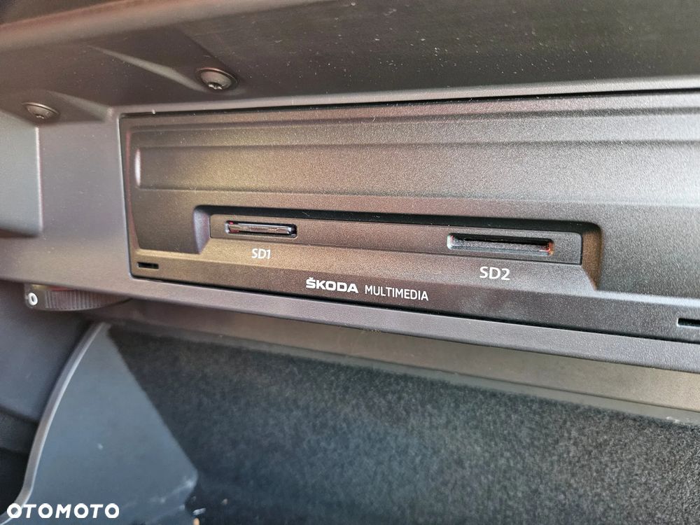 Skoda Superb 2.0 TDI Ambition - 13