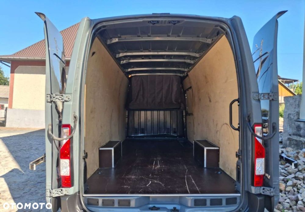 Renault Master - 29