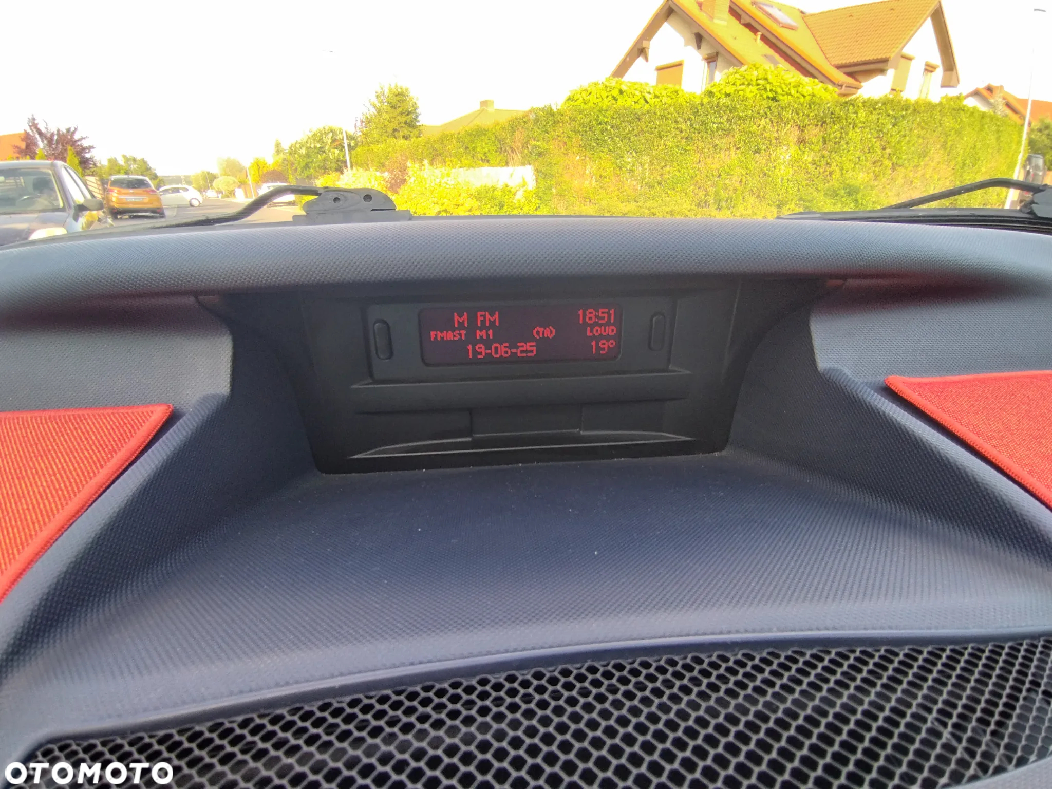 Peugeot 1007 1.4 Happy - 35