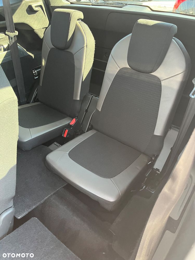 Citroën C4 Grand Picasso - 17