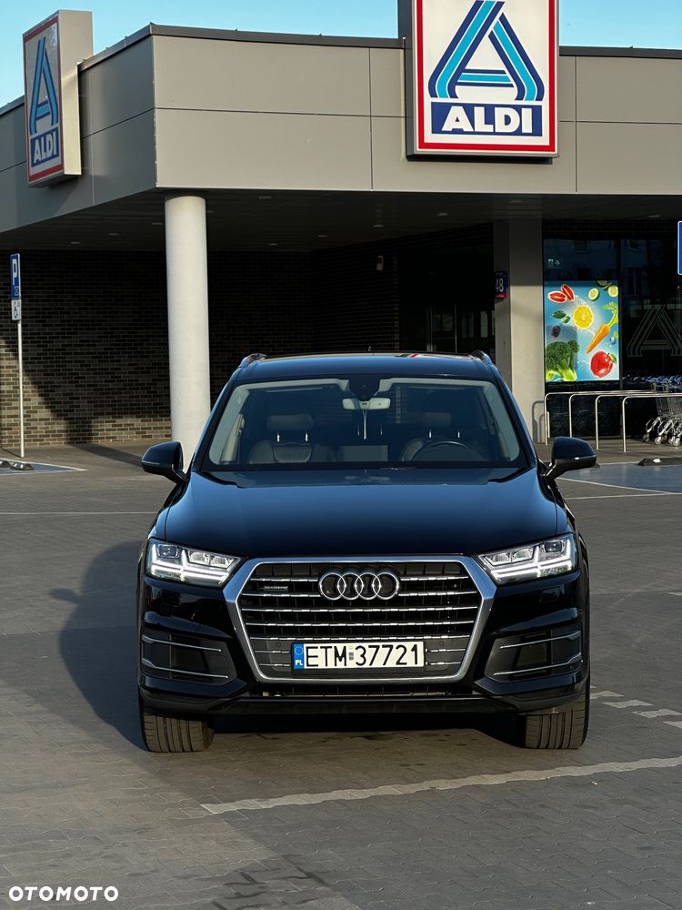Audi Q7 - 11
