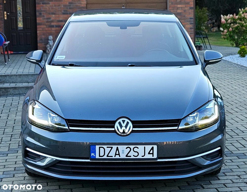 Volkswagen Golf - 5