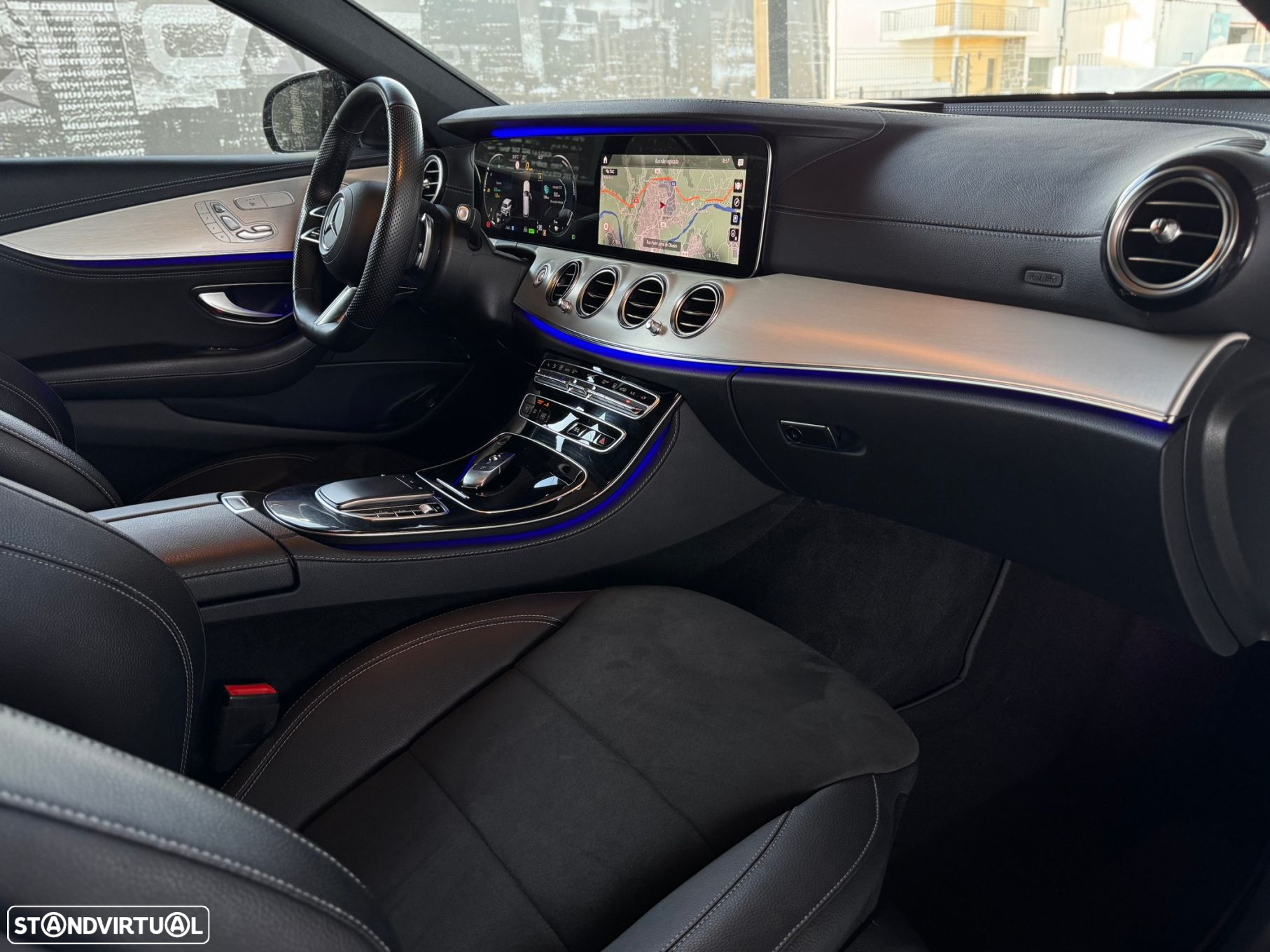 Mercedes-Benz E 300 de AMG Line 4Matic - 12