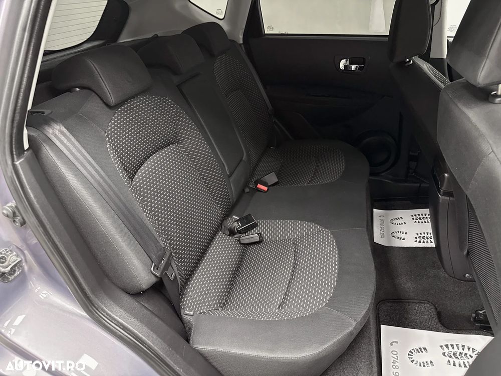 Nissan Qashqai 2.0 dCi DPF 4x4 Aut I-Way - 9