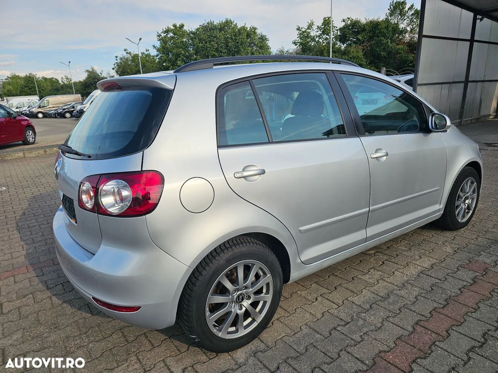Volkswagen Golf Plus 1.6 TDI DPF Comfortline - 8