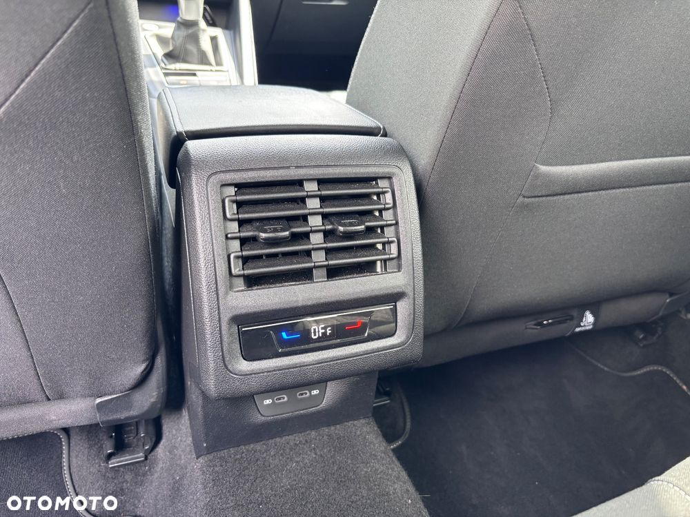 Volkswagen Golf 1.5 TSI OPF Move - 13