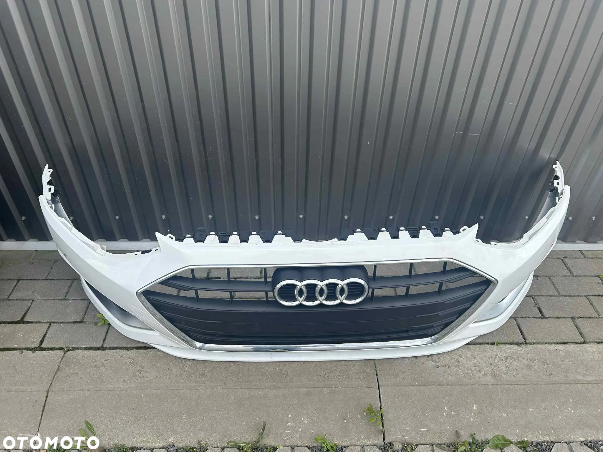 Audi A4 B9 8W FL Lift Zderzak Przód Przedni 6xPDC LY9C 19-24r. - 2