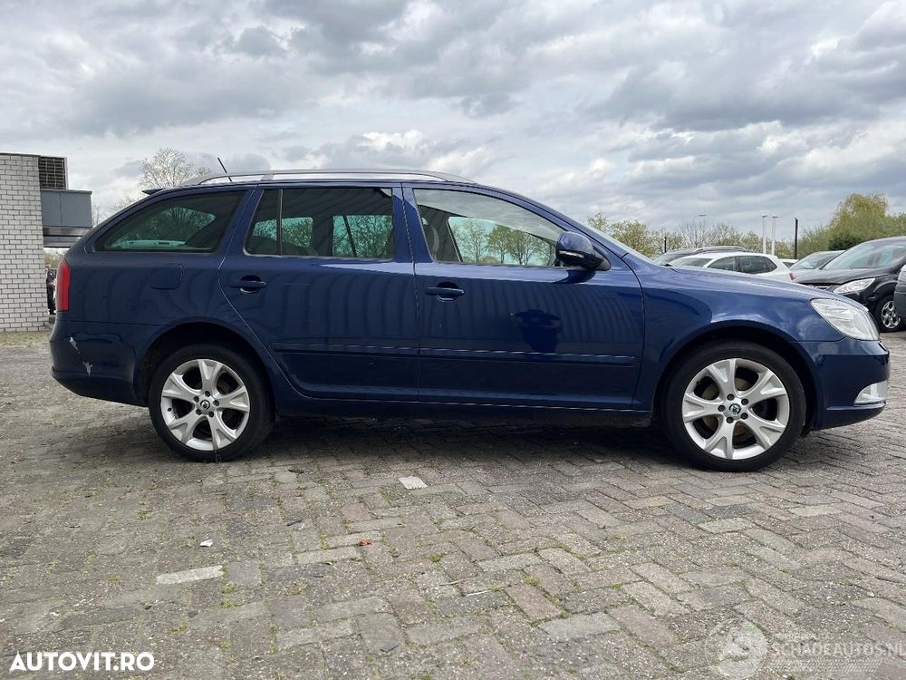 Skoda Octavia 1.2 TSI FAMILY - 3