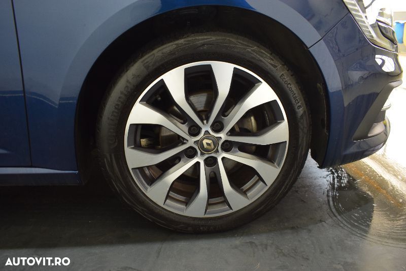 Renault Megane TCe 140 EDC GPF Techno - 6