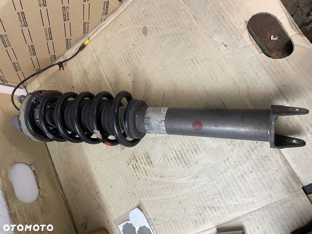 Amortyzator PASM Porsche 911 997 Carrera 4/4s/Turbo - 1