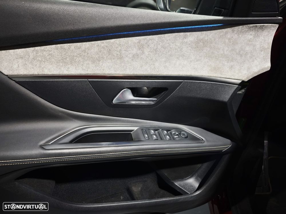 Peugeot 3008 1.5 BlueHDi GT Pack EAT8 - 13