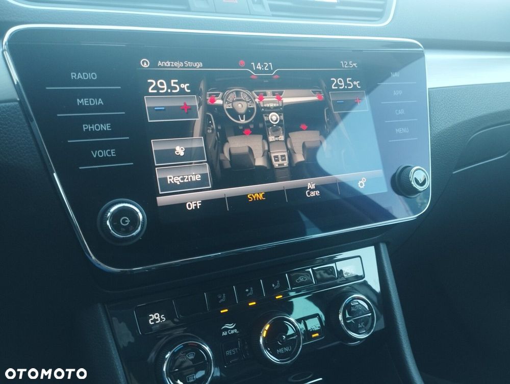 Skoda Superb 2.0 TDI SCR Style DSG - 19