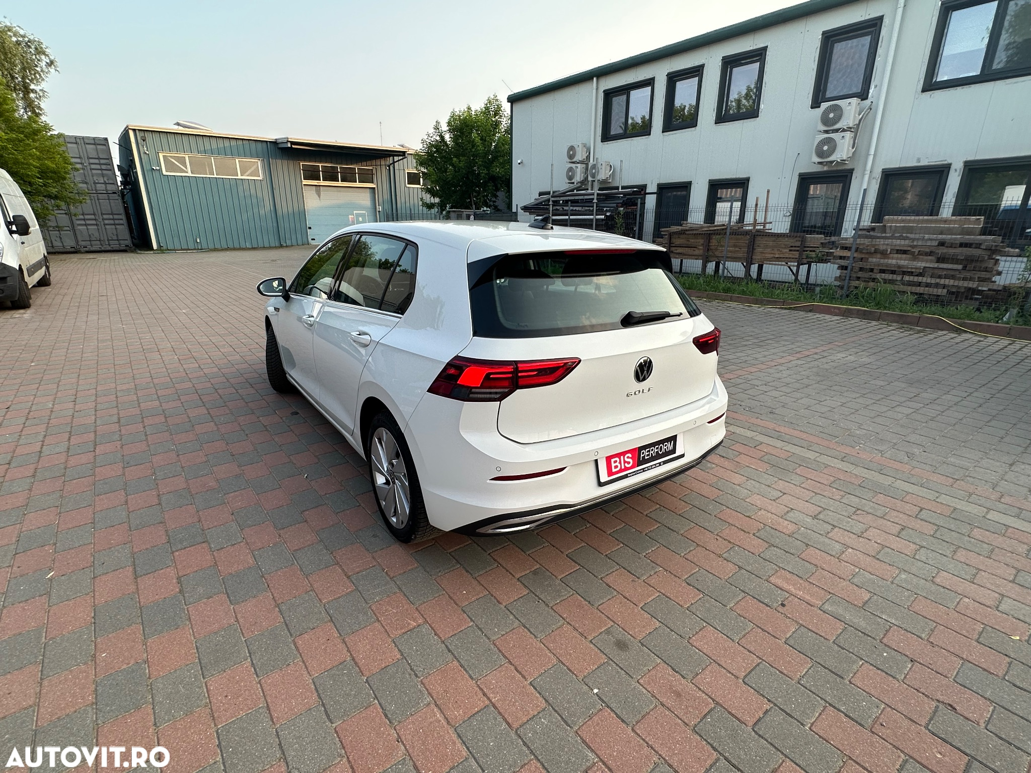 Volkswagen Golf 2.0 TDI DSG Style - 7