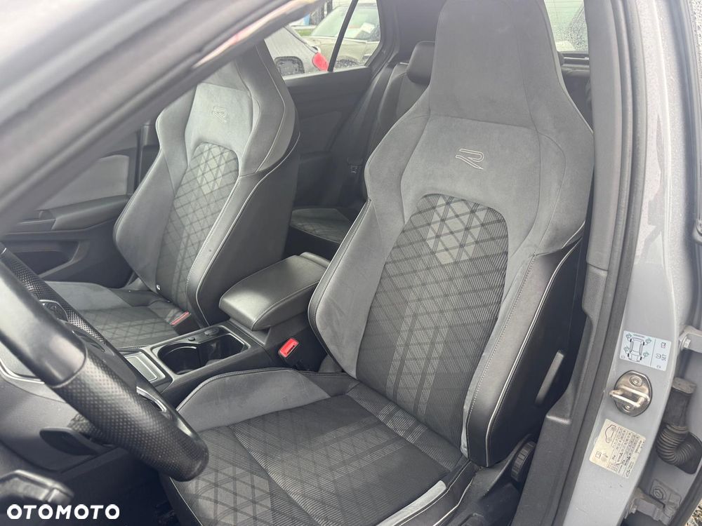 Volkswagen Golf 2.0 TDI SCR DSG R-Line - 20