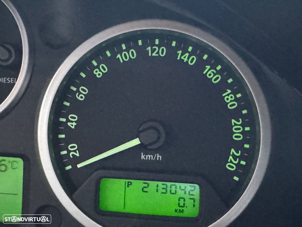 Land Rover Range Rover Sport 2.7 TDV6 HSE - 17