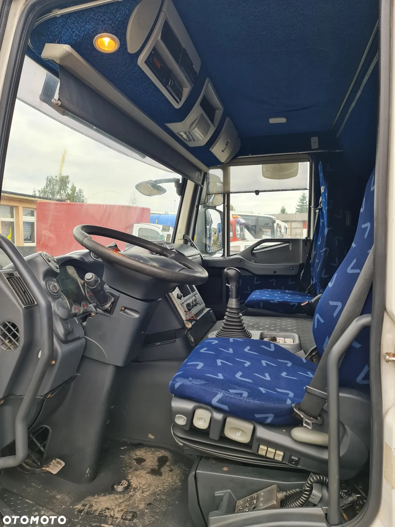 Iveco STRALIS - 9