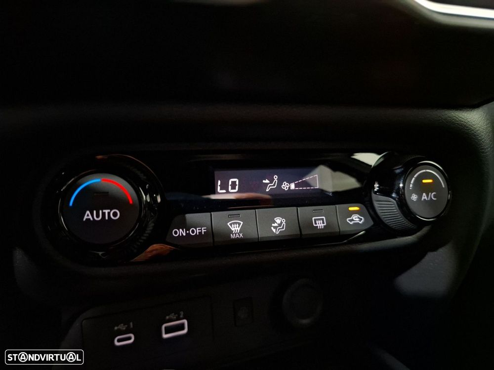 Nissan Juke 1.0 DIG-T N-Connecta Two Tone DCT - 19