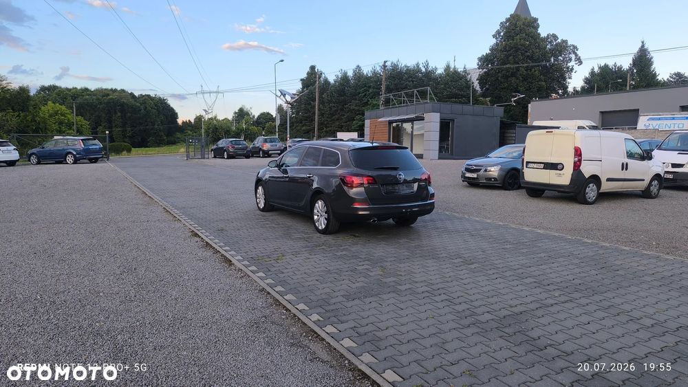 Opel Astra 1.4 Turbo Innovation - 17