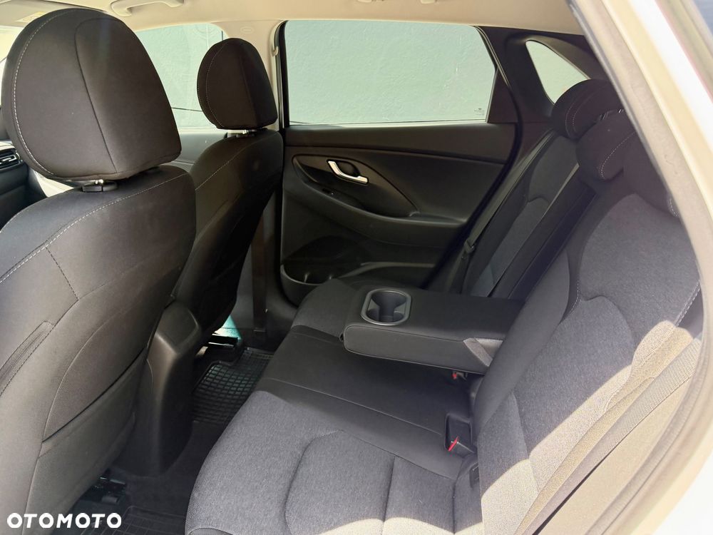 Hyundai i30 1.0 T-GDI Smart - 18