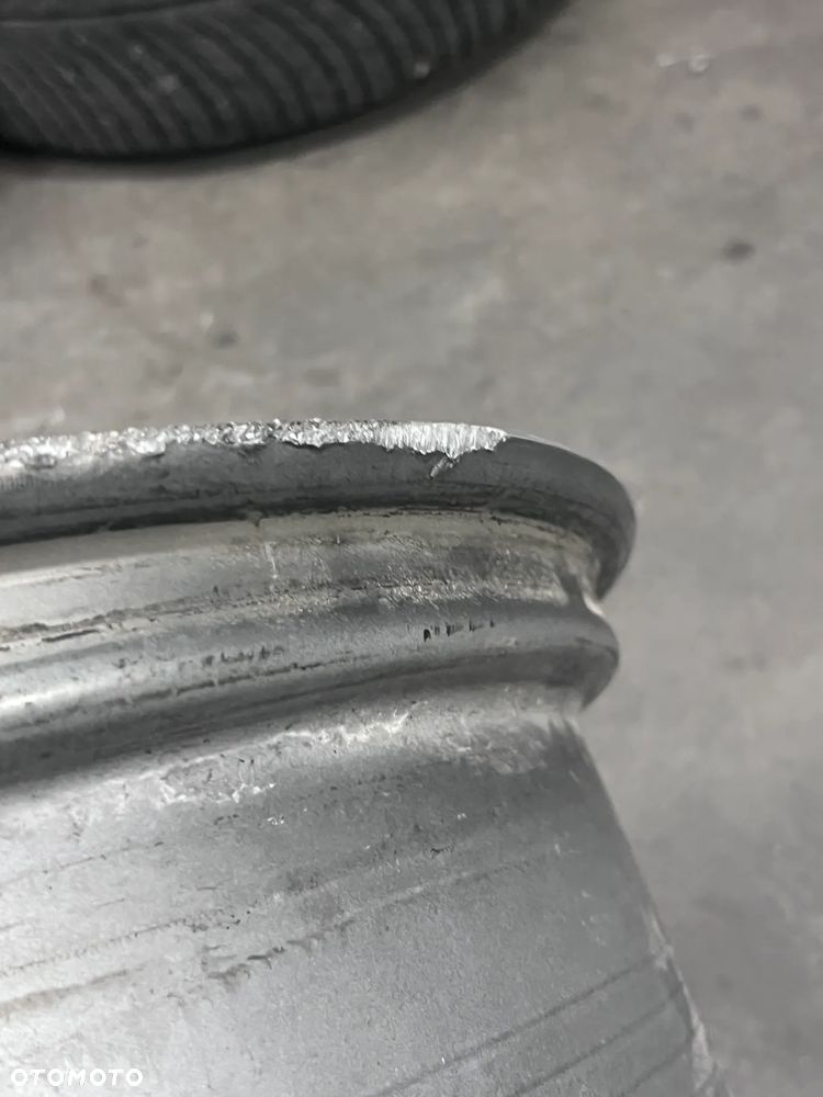 P01 Felga Aluminiowa Audi A4 B8 4k0601025CN 8,5x19et43 Rotor - 3