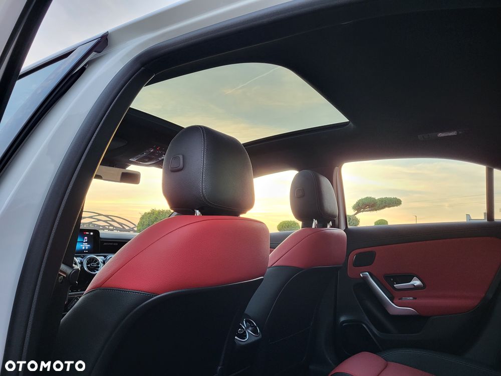 Mercedes-Benz Klasa A 35 AMG 4-Matic 7G-DCT - 19