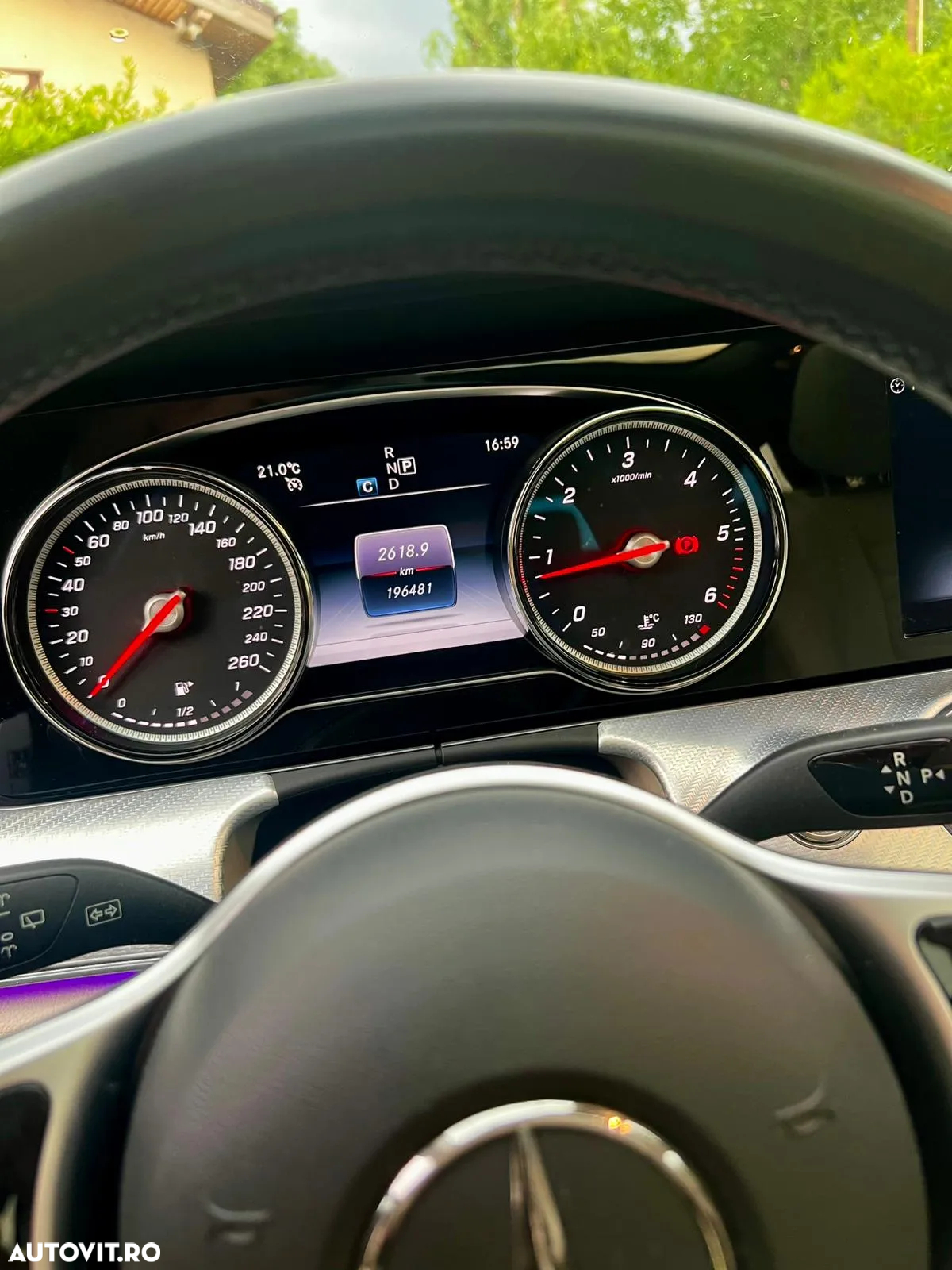 Mercedes-Benz E 220 d All-Terrain 4MATIC Aut. - 30