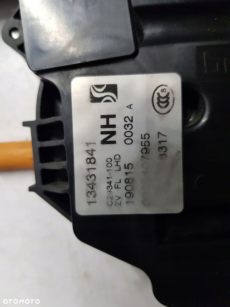 zamek drzwi lewy przód Opel Corsa E 13431841 - 6