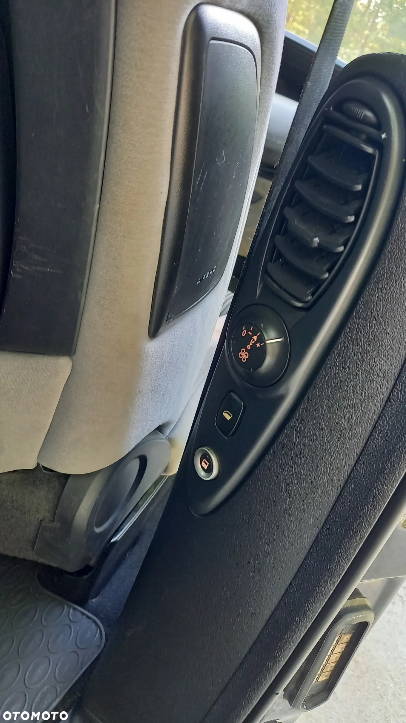 Citroën C8 2.0 16V Exclusive - 18
