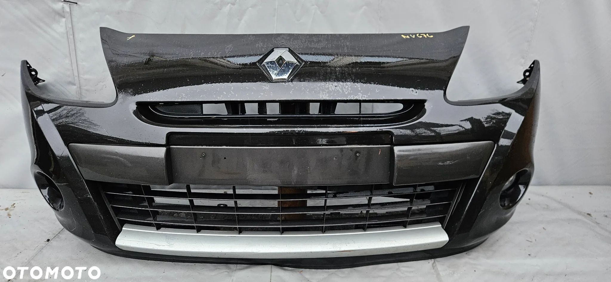 RENAULT CLIO III LIFT 5D NV676 ZDERZAK PRZEDNI GRILL HALOGENY - 1