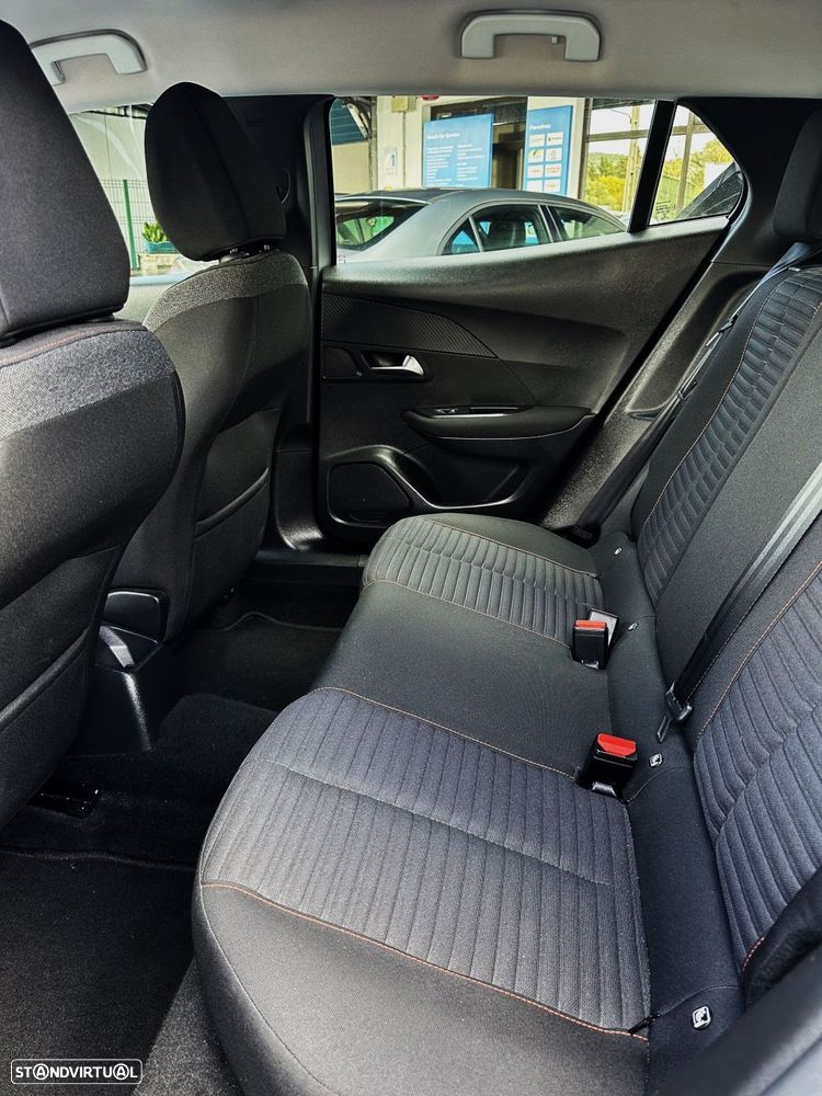 Peugeot 2008 1.2 PureTech Active - 14